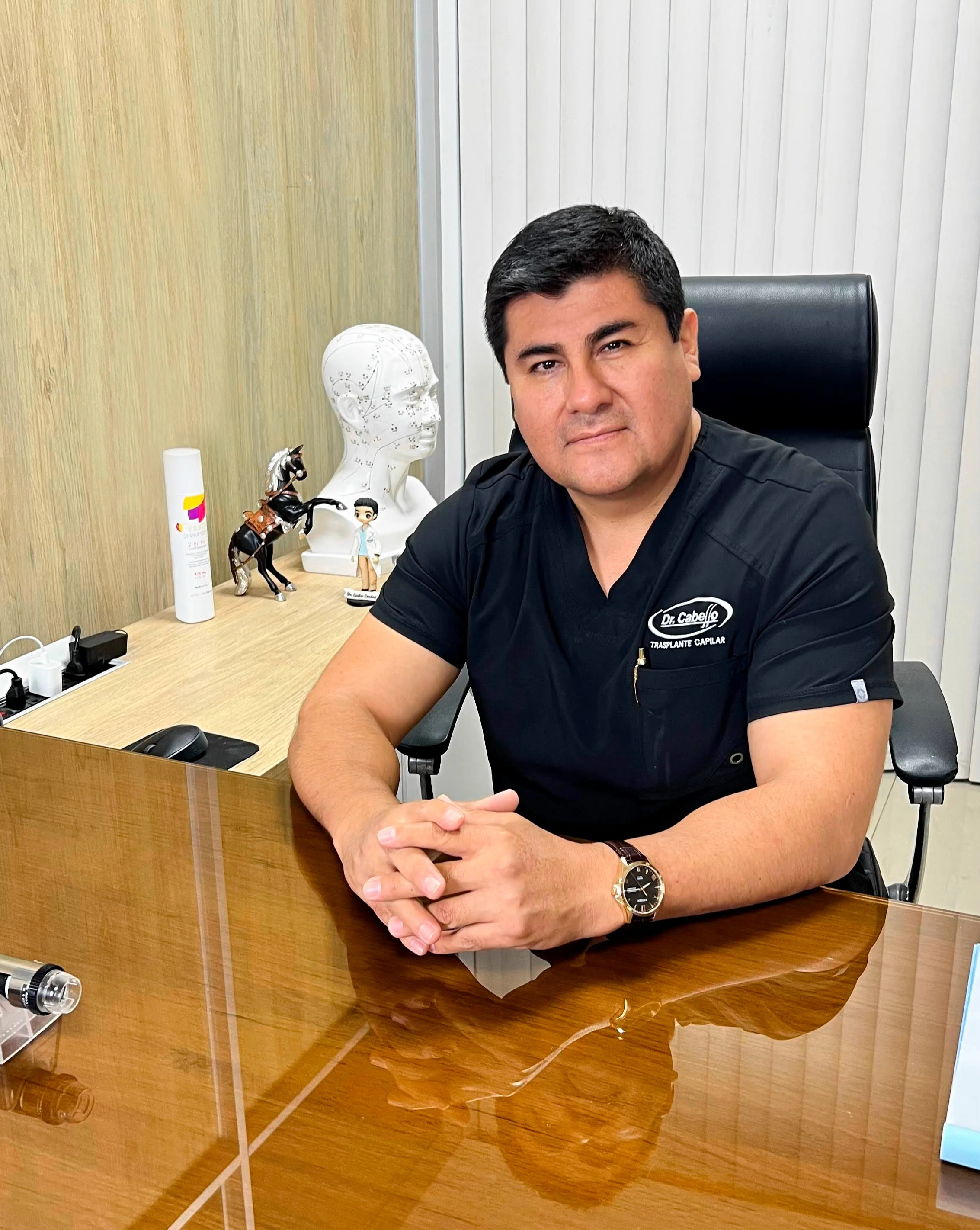 Dr. Carlos Condori - Especialista Senior